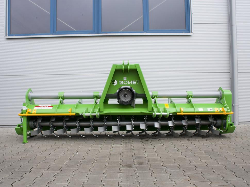 Bomet Bodenfräsen / Rotary tiller / Rotavator / Vangatrice / Desgarrador / Роторный культиватор / Glebogryzarka 3 m - Traktorska freza: slika 1 Bomet Bodenfräsen / Rotary tiller / Rotavator / Vangatrice / Desgarrador / Роторный культиватор / Glebogryzarka 3 m - Traktorska freza: slika 1