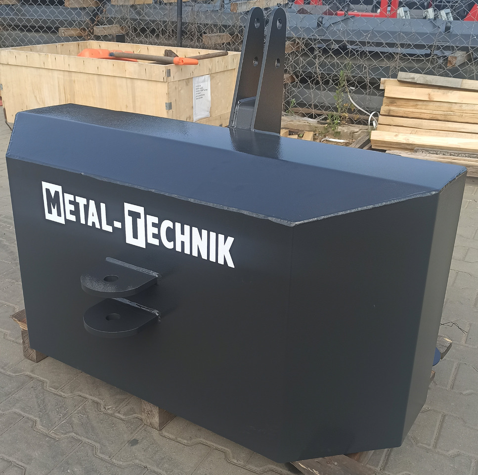 METAL-TECHNIK Betongewicht / Ballast / Masse / Zavorra / Утяжелитель / Obciążnik 800 kg - Kontra teg za Traktor: slika 3 METAL-TECHNIK Betongewicht / Ballast / Masse / Zavorra / Утяжелитель / Obciążnik 800 kg - Kontra teg za Traktor: slika 3