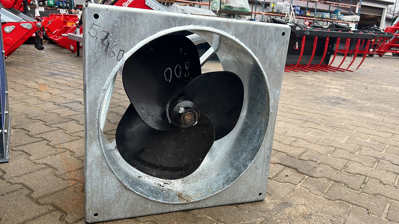 METAL-TECHNIK Güllemixer / Slurry agitator / Agitateur de lisier / Miscelatore / Смеситель жидкого удобрения / Mieszadło do gnojowicy 5,4 m - Oprema za đubrenje: slika 2 METAL-TECHNIK Güllemixer / Slurry agitator / Agitateur de lisier / Miscelatore / Смеситель жидкого удобрения / Mieszadło do gnojowicy 5,4 m - Oprema za đubrenje: slika 2