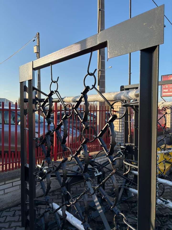 Metal-Technik Wiesenegge / Meadow harrow / Herse de prairie / Strigliatrice / Lanza de prado / Полевая волокуша / Włóka łąkowa 6 m - Lančana drljača: slika 5 Metal-Technik Wiesenegge / Meadow harrow / Herse de prairie / Strigliatrice / Lanza de prado / Полевая волокуша / Włóka łąkowa 6 m - Lančana drljača: slika 5