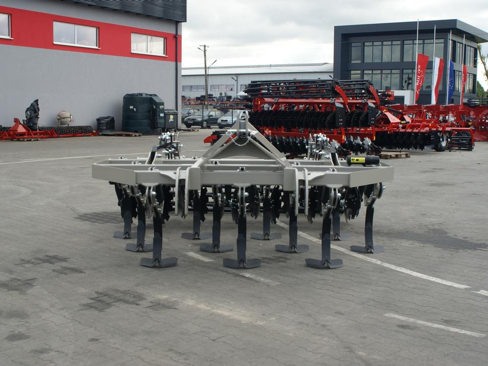 ROLEX Flügelschargrubber / No-till cultivator / Dechaumeur à dents / Aratri stoppiatori / Cultivador sin labranza / Культиватор No-till / Kultywator bezorkowy 3 m - Kultivator: slika 3 ROLEX Flügelschargrubber / No-till cultivator / Dechaumeur à dents / Aratri stoppiatori / Cultivador sin labranza / Культиватор No-till / Kultywator bezorkowy 3 m - Kultivator: slika 3