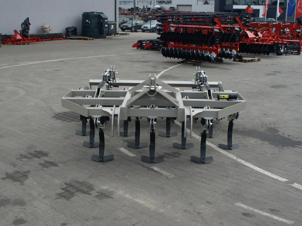 ROLEX Flügelschargrubber / No-till cultivator / Dechaumeur à dents / Aratri stoppiatori / Cultivador sin labranza / Культиватор No-till / Kultywator bezorkowy 3 m - Kultivator: slika 4 ROLEX Flügelschargrubber / No-till cultivator / Dechaumeur à dents / Aratri stoppiatori / Cultivador sin labranza / Культиватор No-till / Kultywator bezorkowy 3 m - Kultivator: slika 4