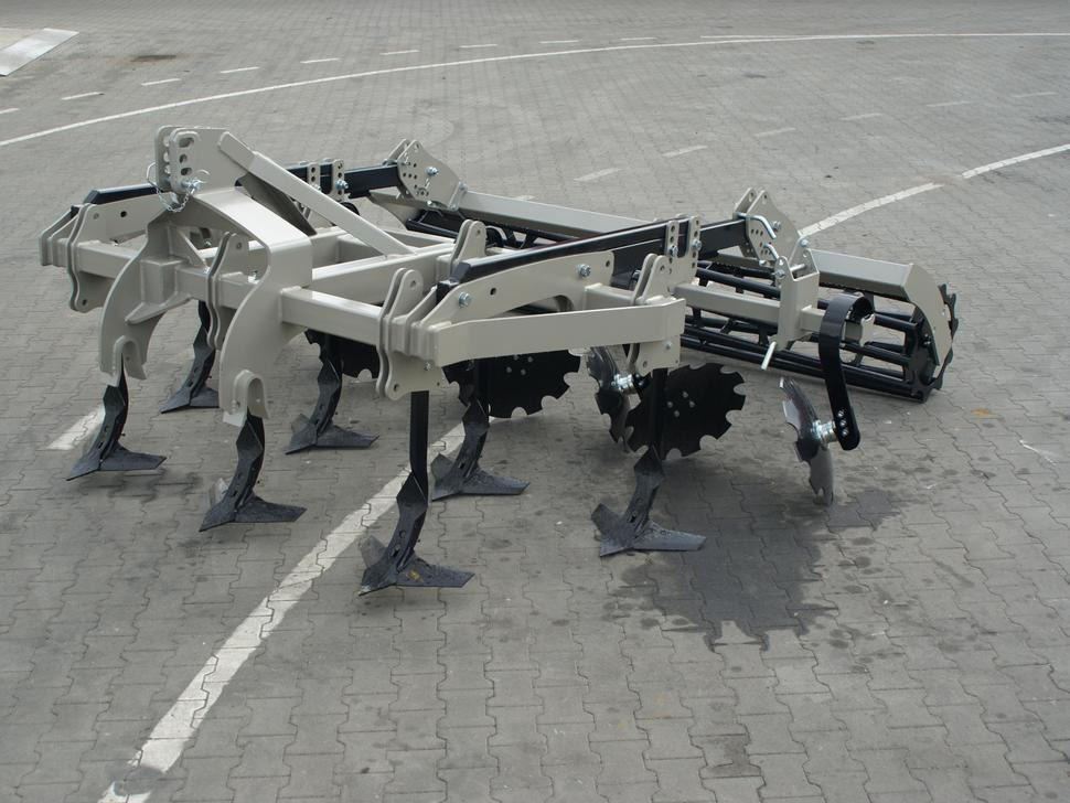 ROLEX Flügelschargrubber / Stubble cultivator / Dechaumeur à dents / Aratri stoppiatori / Стерневой культиватор / Agregat podorywkowy 3 m - Kultivator: slika 1 ROLEX Flügelschargrubber / Stubble cultivator / Dechaumeur à dents / Aratri stoppiatori / Стерневой культиватор / Agregat podorywkowy 3 m - Kultivator: slika 1