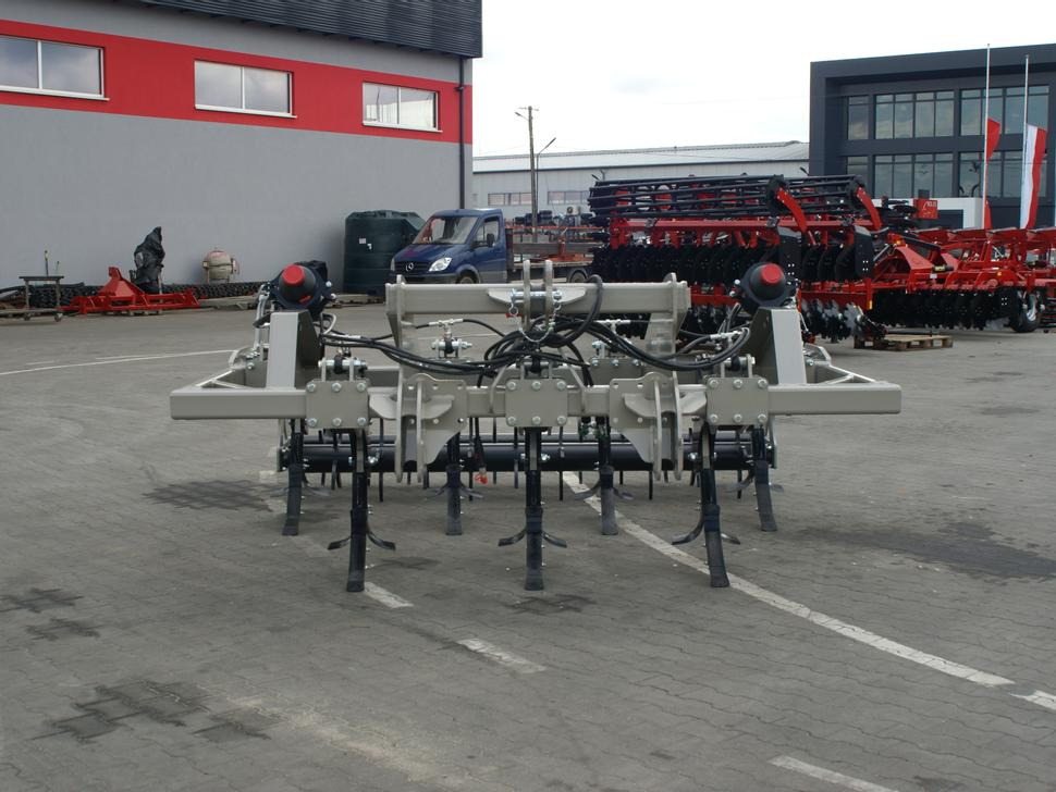 ROLEX Meißelpflug / Chisel plough / Decompacteur chisel / Aratro a scalpello Chisel / Чизельный плуг / Pług dłutowy 3 m - Podrivač: slika 3 ROLEX Meißelpflug / Chisel plough / Decompacteur chisel / Aratro a scalpello Chisel / Чизельный плуг / Pług dłutowy 3 m - Podrivač: slika 3