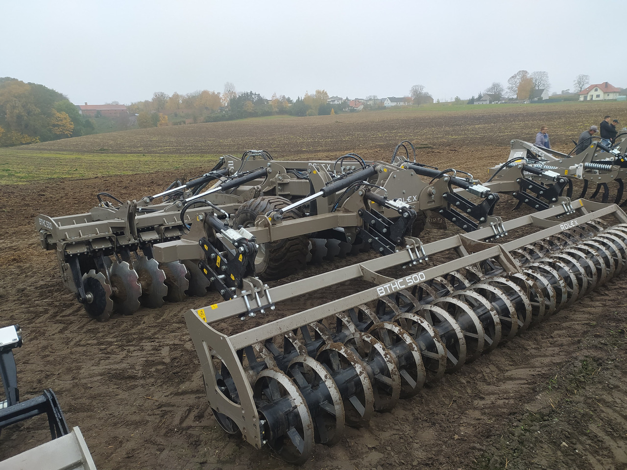 ROLEX Scheibenegge / Hydraulic discs harrow / Dechaumeur à disques / Erpice a dischi / Grada de discos / Дисковая борона / Brona talerzowa 5 m - Tanjirača: slika 1 ROLEX Scheibenegge / Hydraulic discs harrow / Dechaumeur à disques / Erpice a dischi / Grada de discos / Дисковая борона / Brona talerzowa 5 m - Tanjirača: slika 1