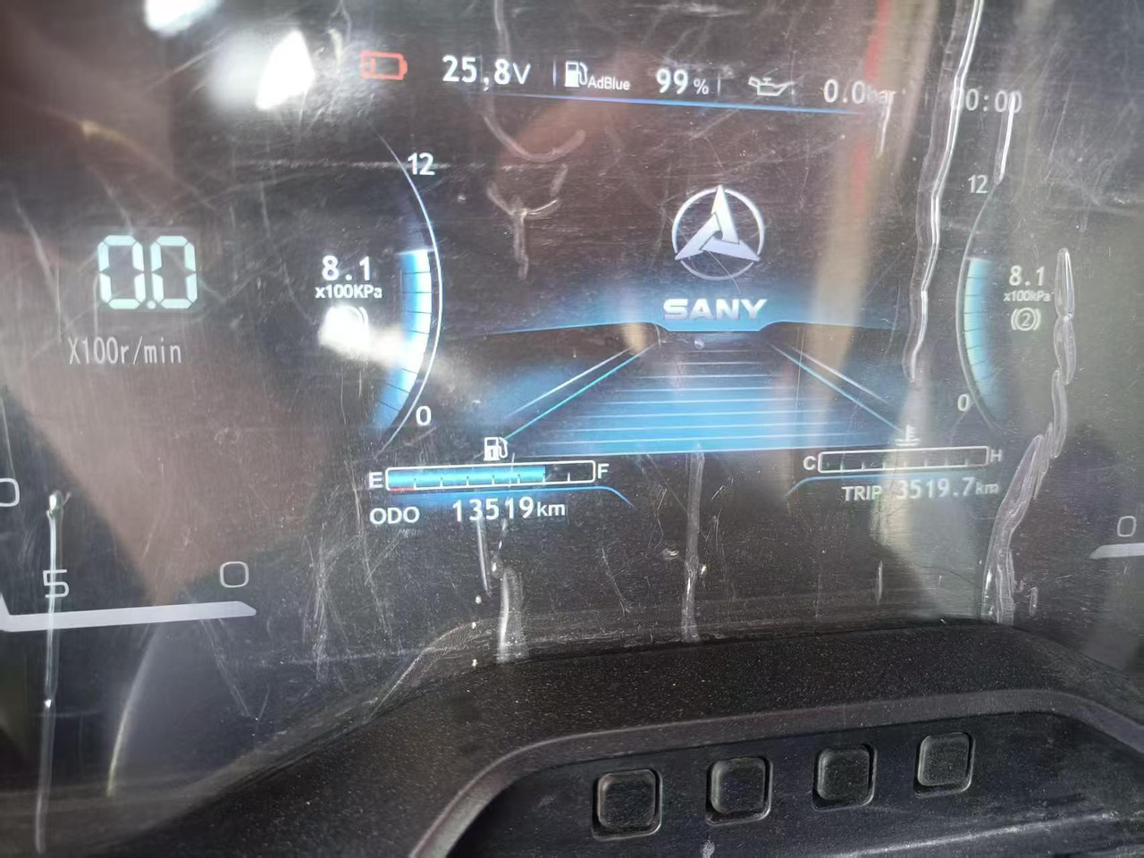 SANY SANY - Autokran za sve terene: slika 4 SANY SANY - Autokran za sve terene: slika 4