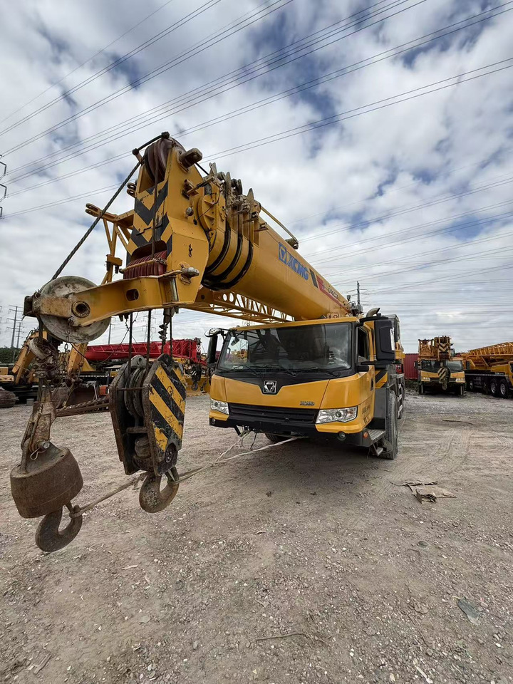 XCMG XCMG  - Autodizalica: slika 1 XCMG XCMG  - Autodizalica: slika 1