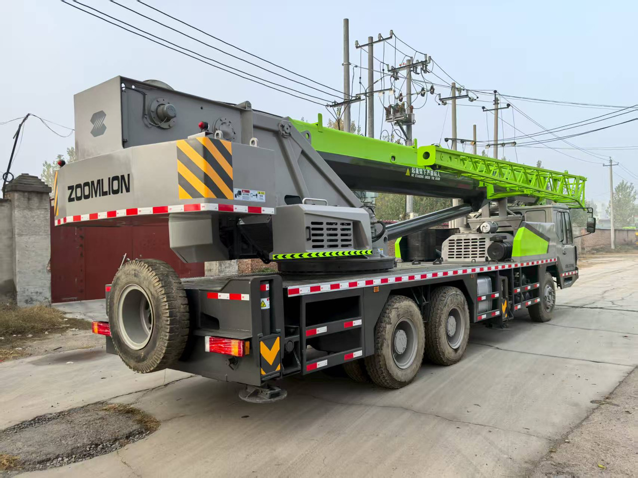 ZOOMLION ZTC250V - Autodizalica: slika 3 ZOOMLION ZTC250V - Autodizalica: slika 3