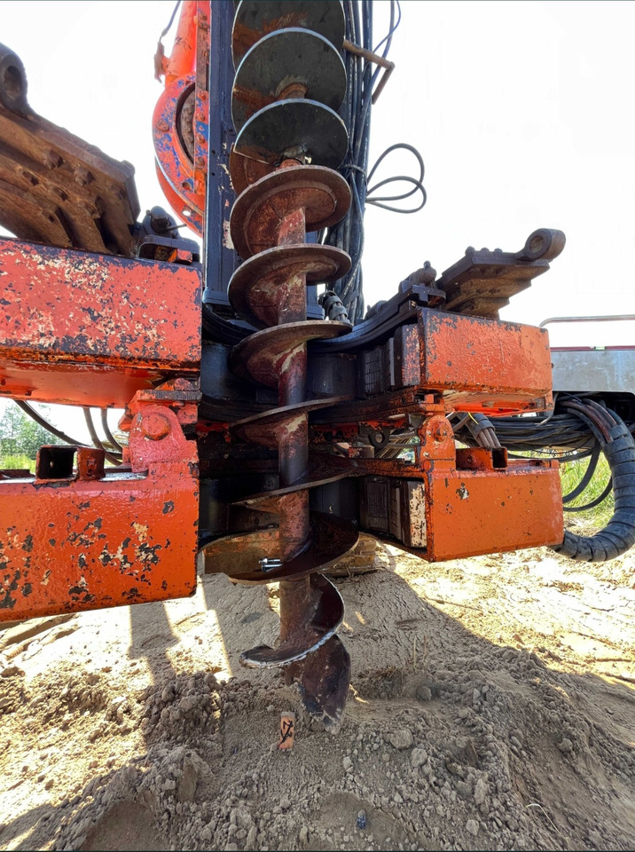 SOILMEC SM 14 - Veliki kamon za bušenje: slika 5 SOILMEC SM 14 - Veliki kamon za bušenje: slika 5