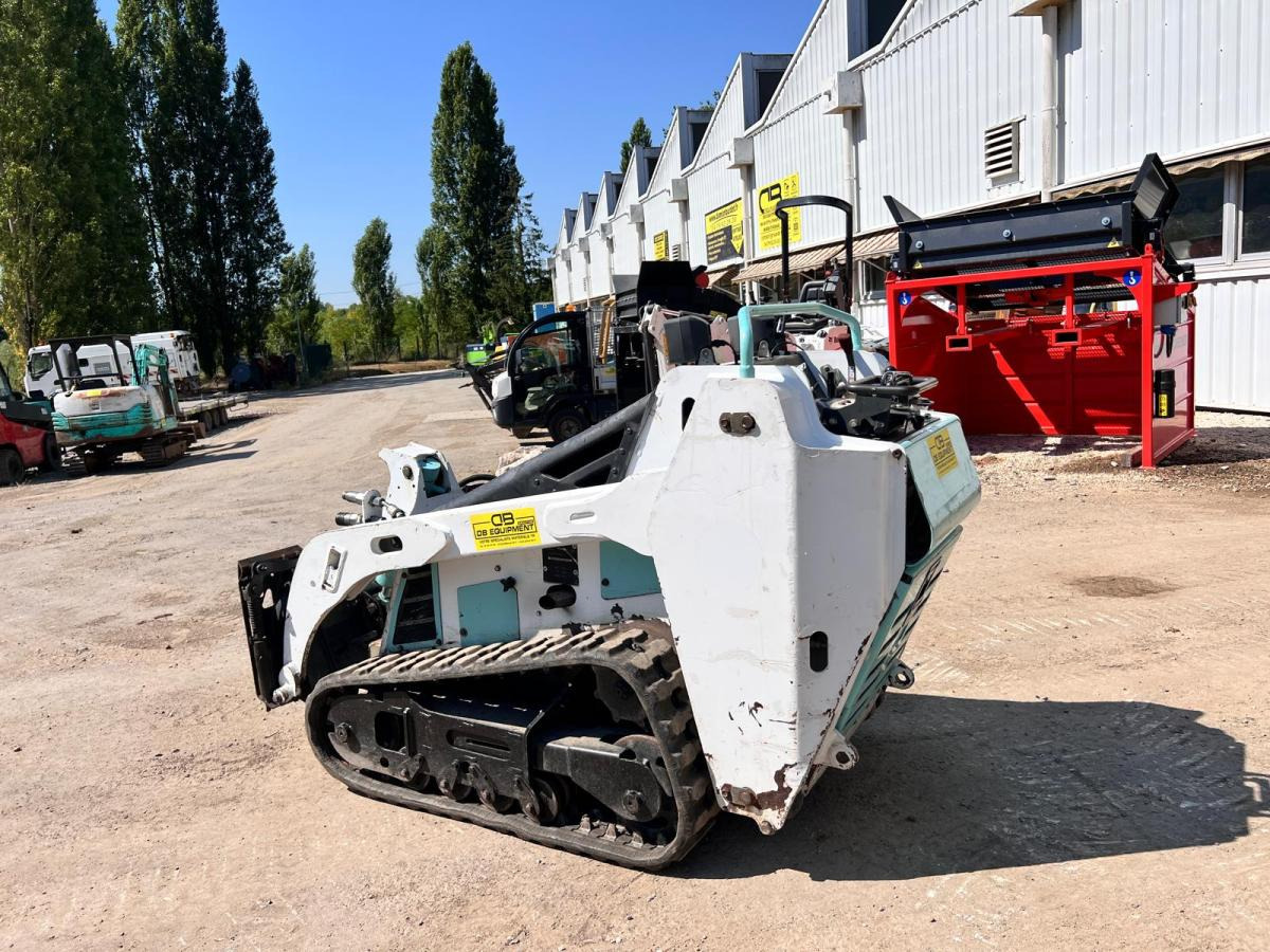 Bobcat MT55 MINI CHARGEUSE SKID A CHENILLE - Kompaktni utovarivač guseničar: slika 2 Bobcat MT55 MINI CHARGEUSE SKID A CHENILLE - Kompaktni utovarivač guseničar: slika 2