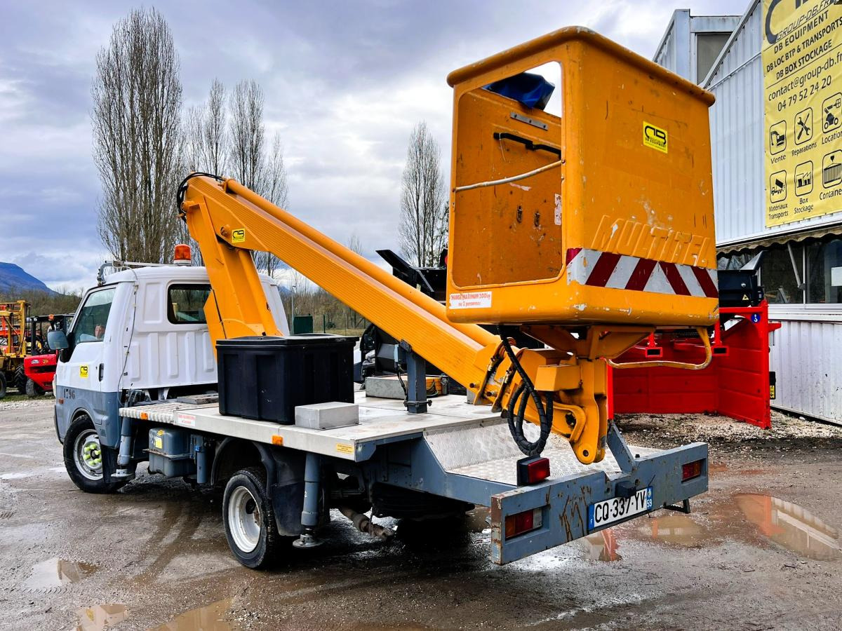 Mazda Bongo Fourgon Nacelle 14,5m - Vazdušna platforma, Dostavno vozilo: slika 3 Mazda Bongo Fourgon Nacelle 14,5m - Vazdušna platforma, Dostavno vozilo: slika 3