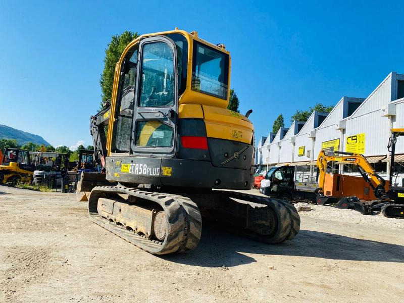 VOLVO ECR58 MINI PELLE 6.4T - Mini bager: slika 4 VOLVO ECR58 MINI PELLE 6.4T - Mini bager: slika 4