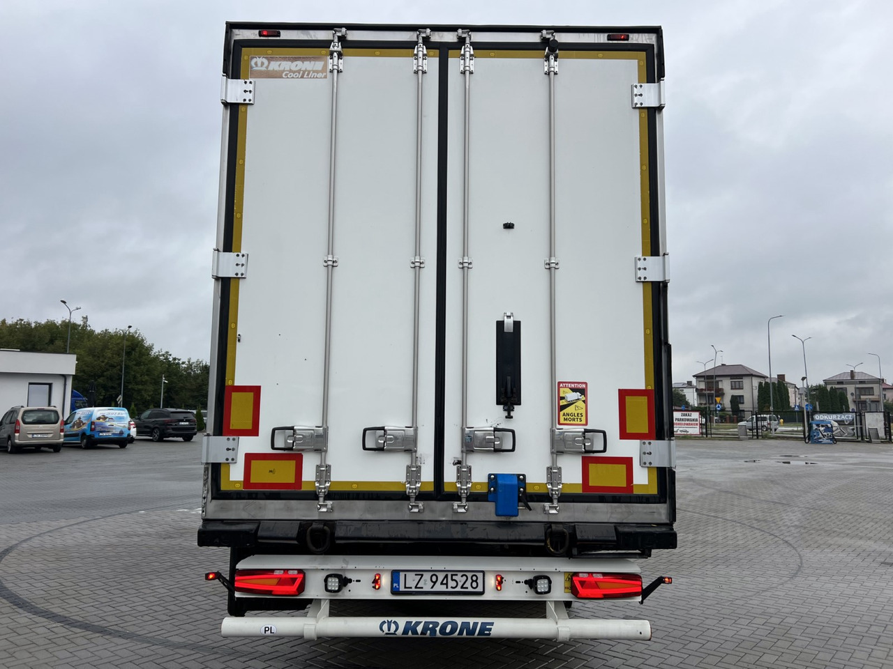 KRONE SDR - Poluprikolica hladnjače: slika 2 KRONE SDR - Poluprikolica hladnjače: slika 2