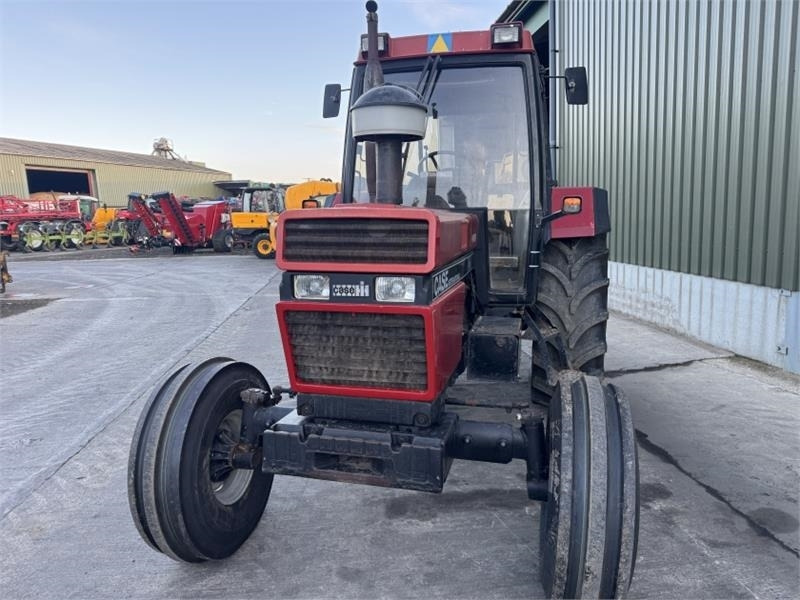 Case International 1056XL 2WD - Traktor: slika 5 Case International 1056XL 2WD - Traktor: slika 5