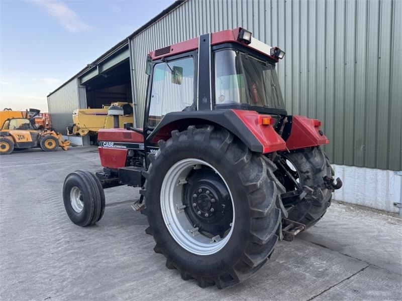 Case International 1056XL 2WD - Traktor: slika 4 Case International 1056XL 2WD - Traktor: slika 4