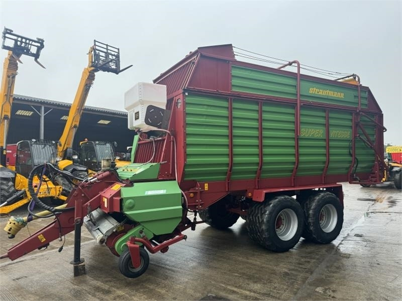 Strautmann Super Vitesse Silage Wagon - Prikolica sa automatskim punjenjem: slika 4 Strautmann Super Vitesse Silage Wagon - Prikolica sa automatskim punjenjem: slika 4