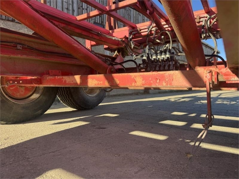 Balirka za kockaste bale Timik MK 11 Square Bale Chaser/Stacker: slika 9 Balirka za kockaste bale Timik MK 11 Square Bale Chaser/Stacker: slika 9