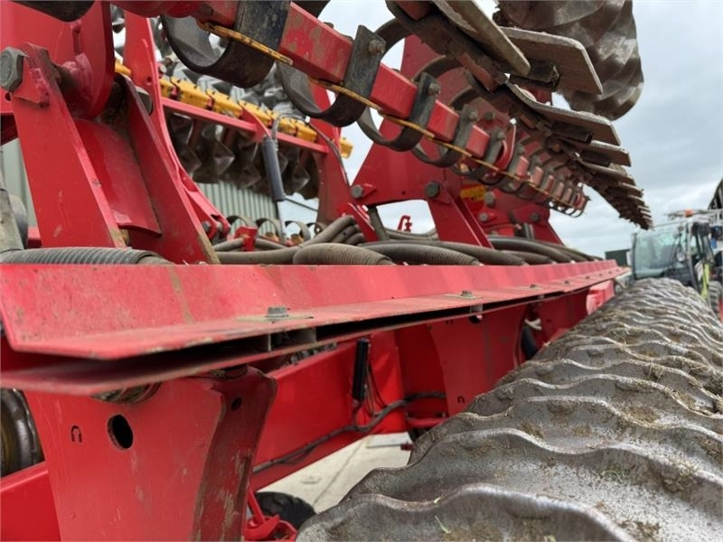 Kombinovana mašina za setvu Vaderstad Bio Drill 360: slika 15