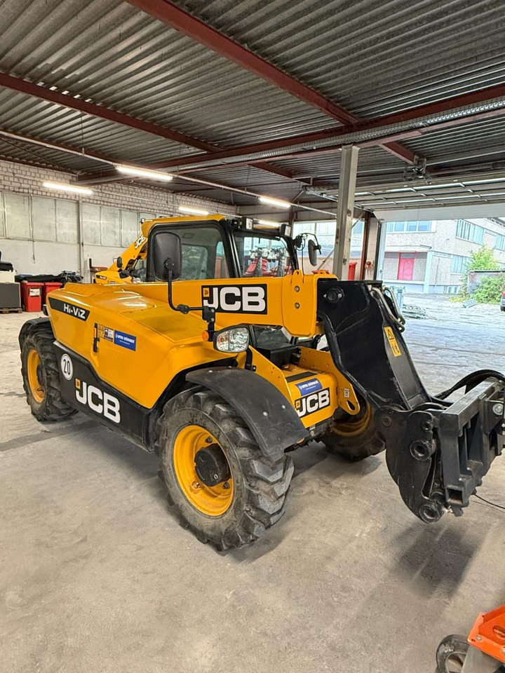 JCB JCB 525-60T5 HiViz - Teleskopski utovarivač na točkovima: slika 2 JCB JCB 525-60T5 HiViz - Teleskopski utovarivač na točkovima: slika 2