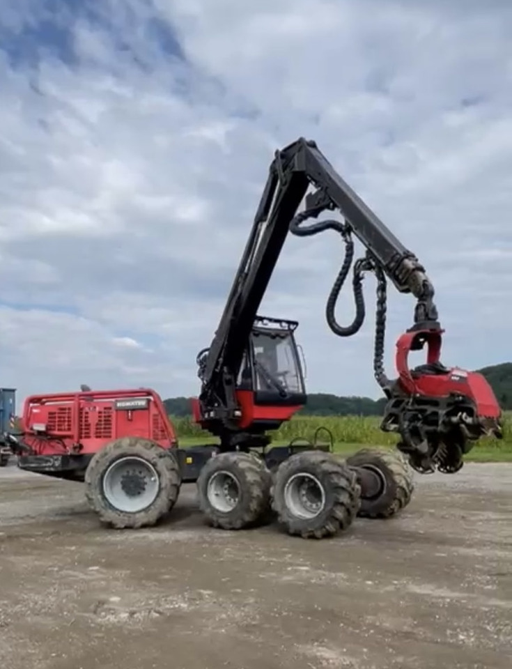 KOMATSU 911.5 / GŁOWICA C93 / CIĄGNIK LEŚNY / SERWISOWANY - Kombajn za šumarstvo: slika 1 KOMATSU 911.5 / GŁOWICA C93 / CIĄGNIK LEŚNY / SERWISOWANY - Kombajn za šumarstvo: slika 1