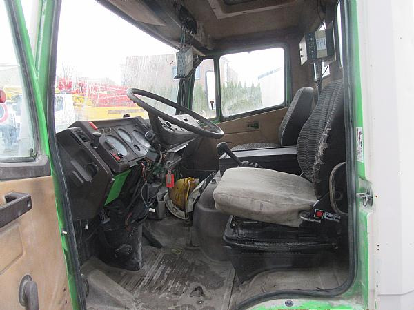 SCHWING City pump M16/13 Z - Auto pumpa za beton: slika 5 SCHWING City pump M16/13 Z - Auto pumpa za beton: slika 5