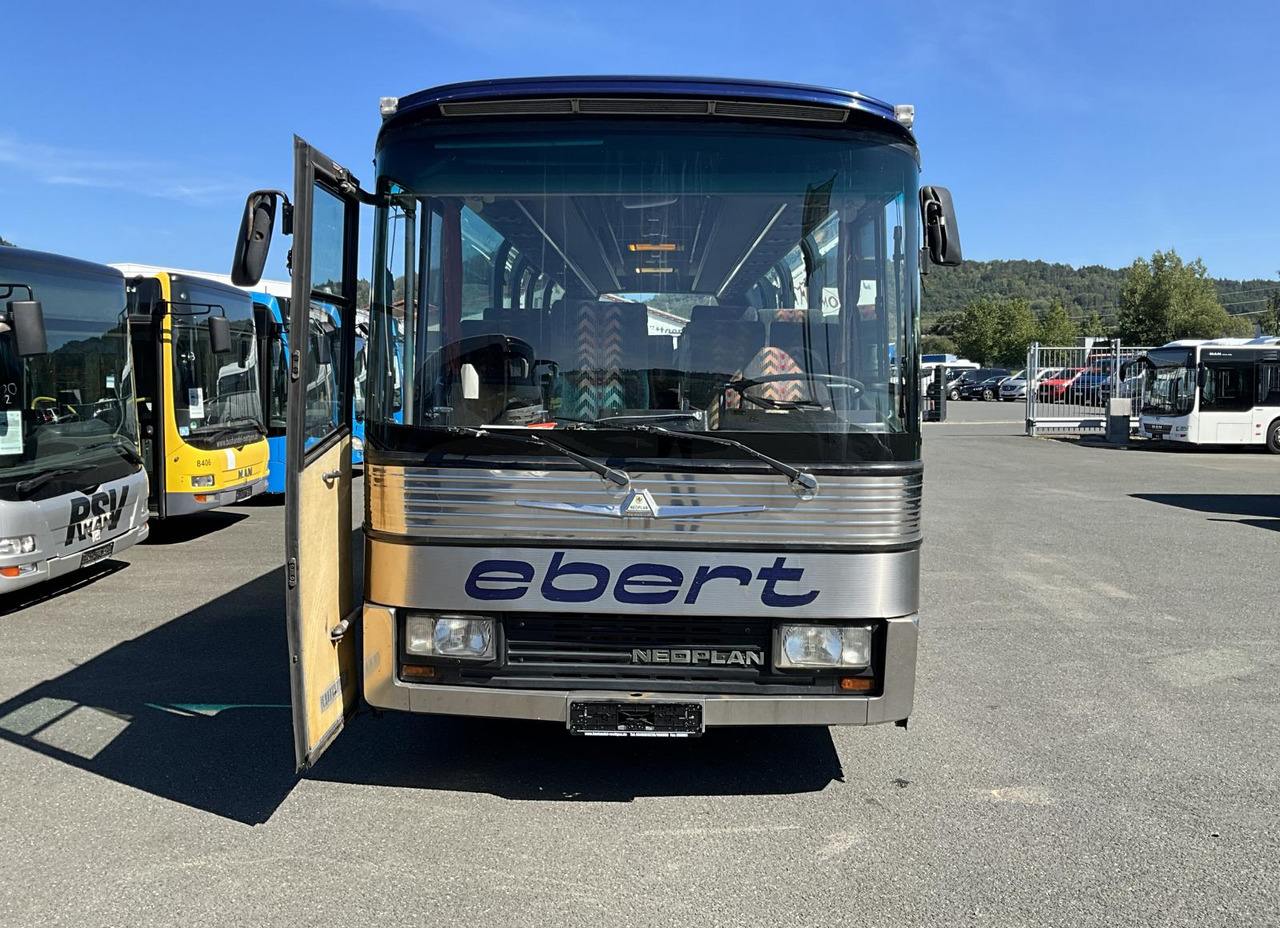 Turistički autobus Neoplan N 212: slika 7