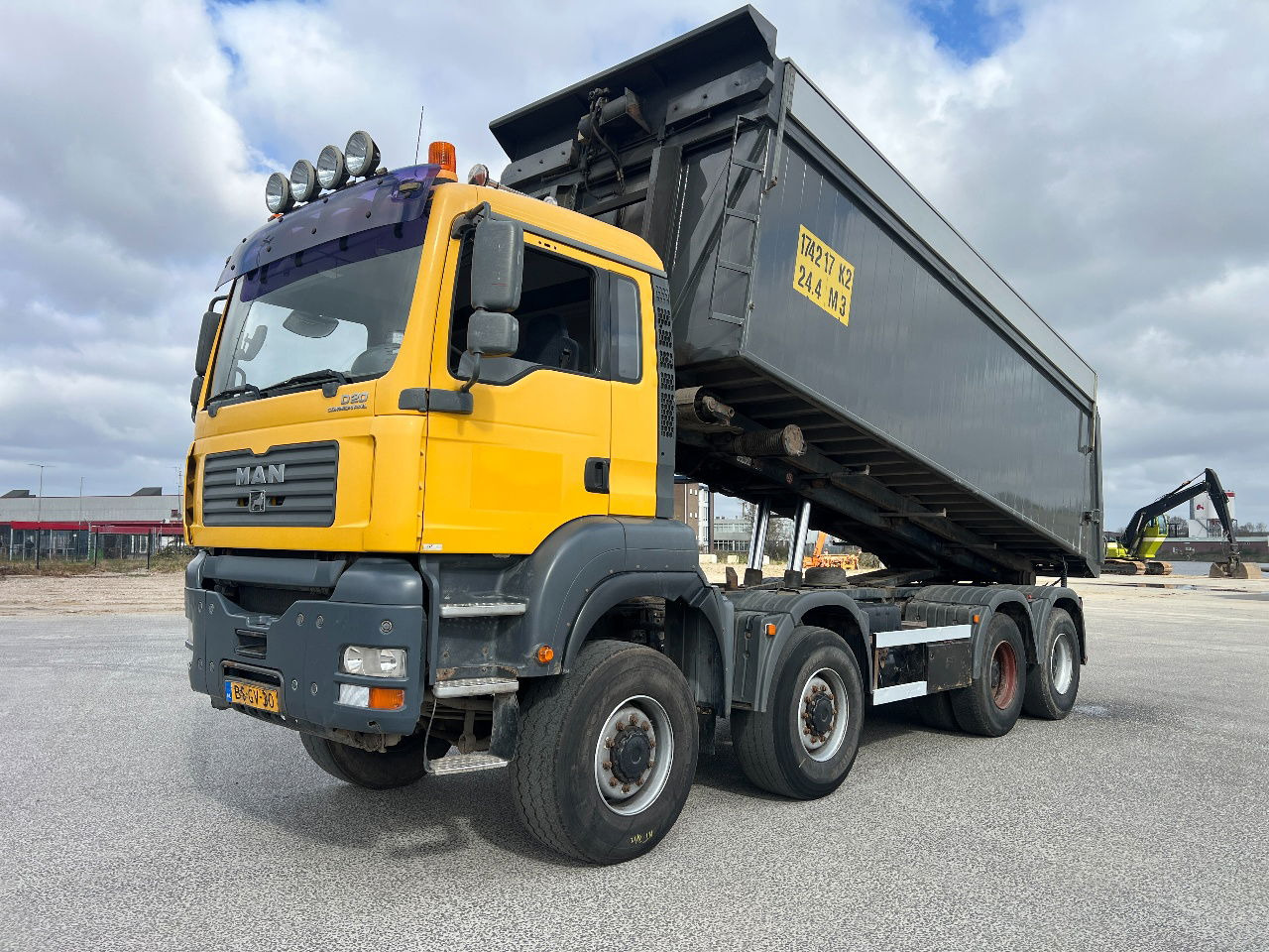 MAN TGA 41.430 TGA 39.430 8x8, full steel, Manual - Istovarivač: slika 1 MAN TGA 41.430 TGA 39.430 8x8, full steel, Manual - Istovarivač: slika 1