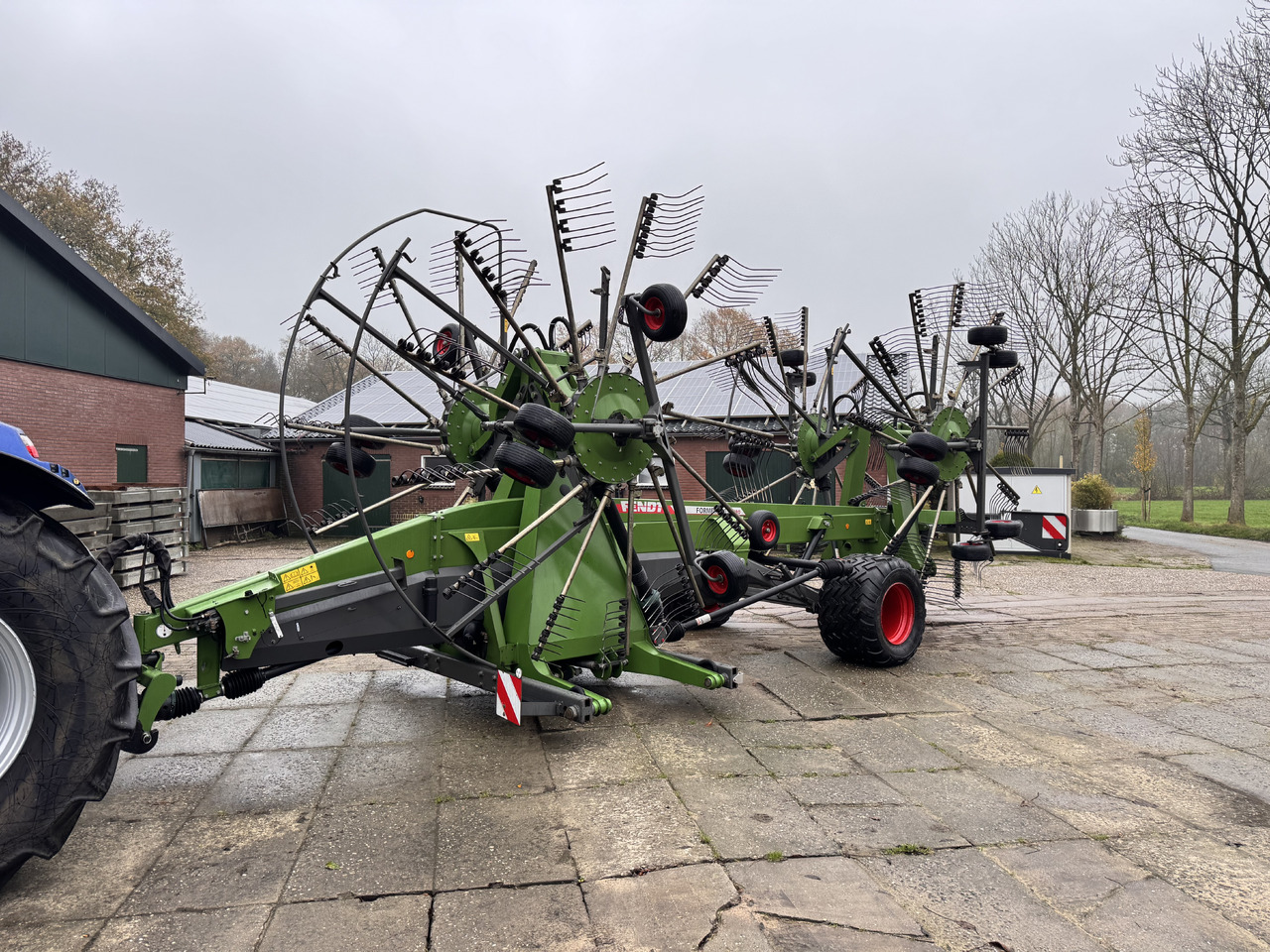 Fendt Former 14055 Pro - Prevrtač/ Grabuljač: slika 2 Fendt Former 14055 Pro - Prevrtač/ Grabuljač: slika 2