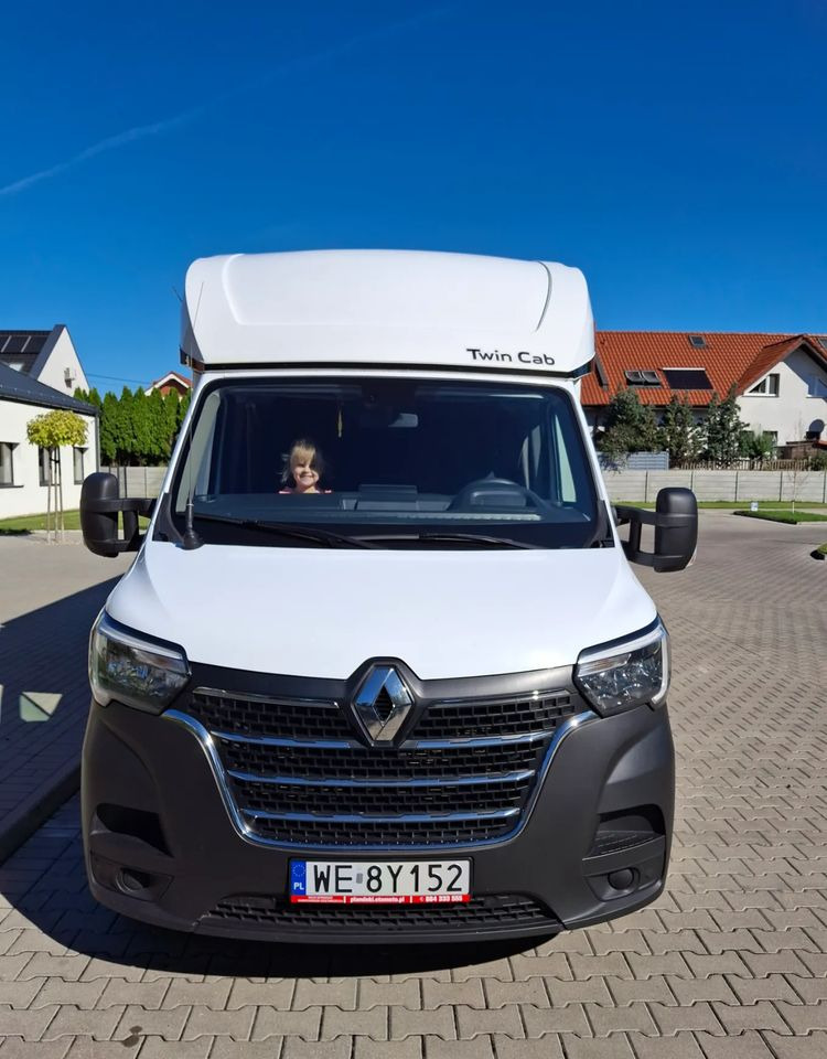 Dostavno vozilo sa ceradom Renault Master: slika 6