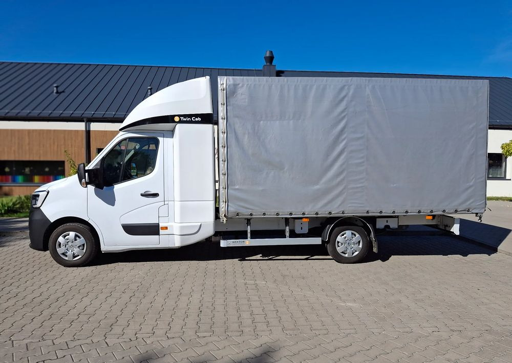 Dostavno vozilo sa ceradom Renault Master: slika 9