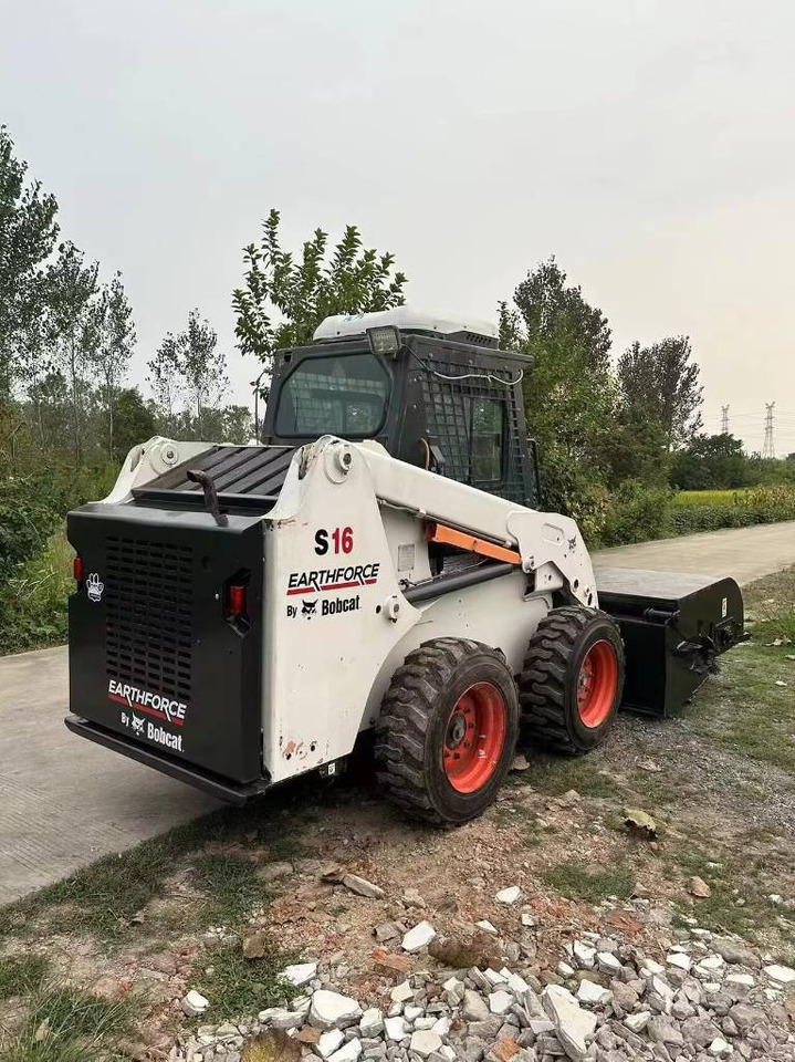 Bobcat S 16 - Mini utovarivač: slika 3 Bobcat S 16 - Mini utovarivač: slika 3