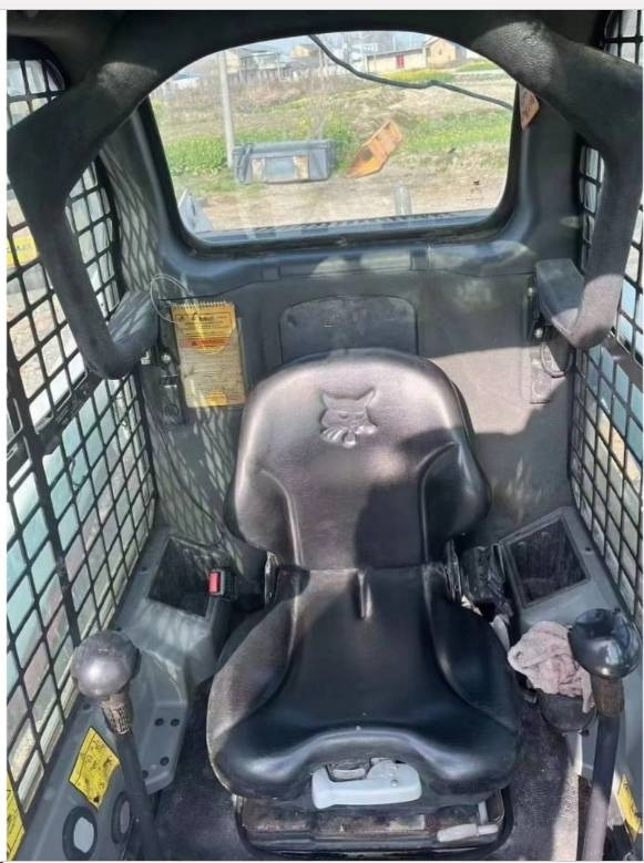 Bobcat S550 - Mini utovarivač: slika 5 Bobcat S550 - Mini utovarivač: slika 5