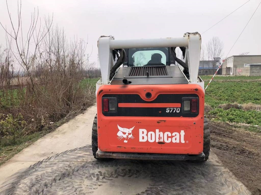 Bobcat T 770 - Mini utovarivač: slika 2 Bobcat T 770 - Mini utovarivač: slika 2