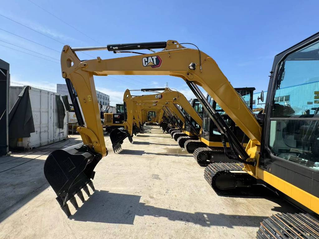 CAT 305.5 E CR - Mini bager: slika 2 CAT 305.5 E CR - Mini bager: slika 2