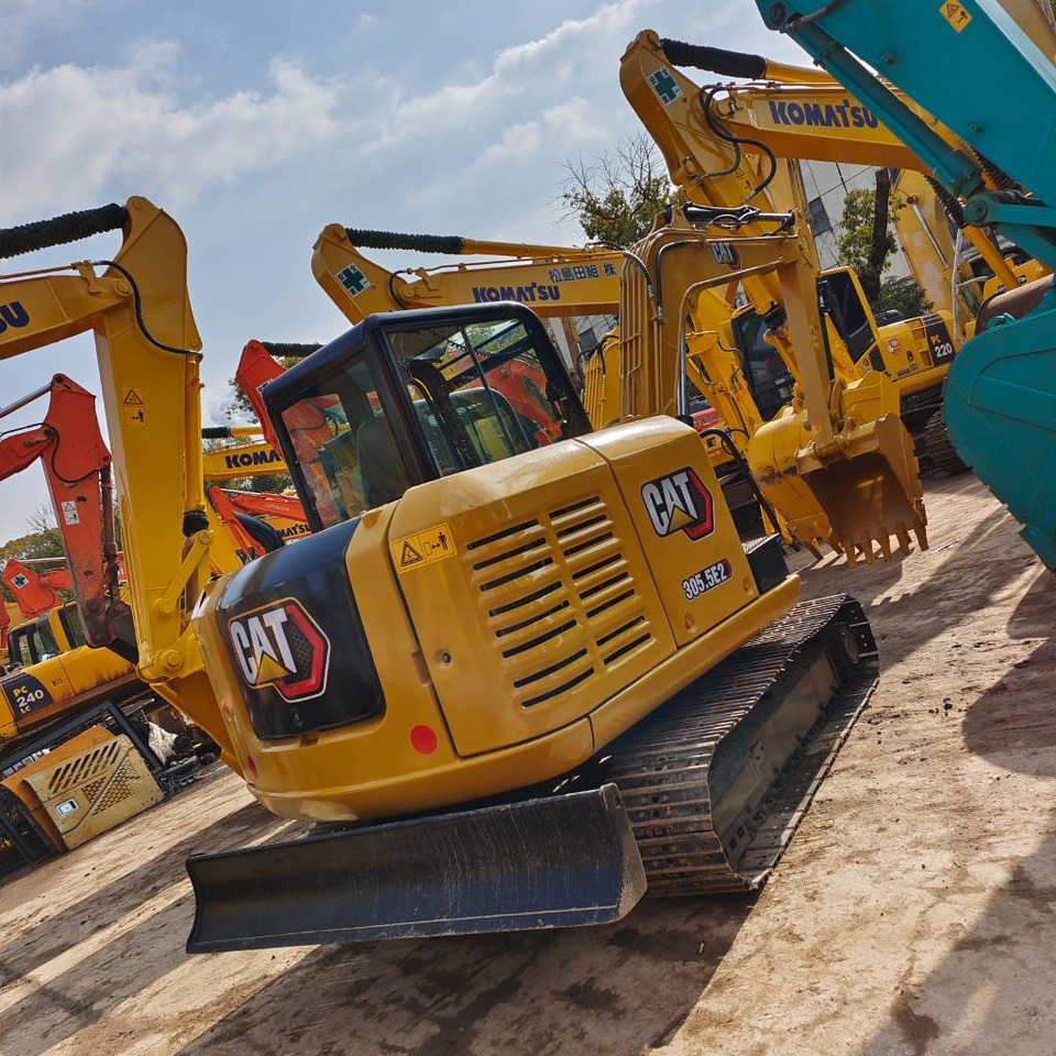 CAT 305.5 E - Mini bager: slika 1 CAT 305.5 E - Mini bager: slika 1