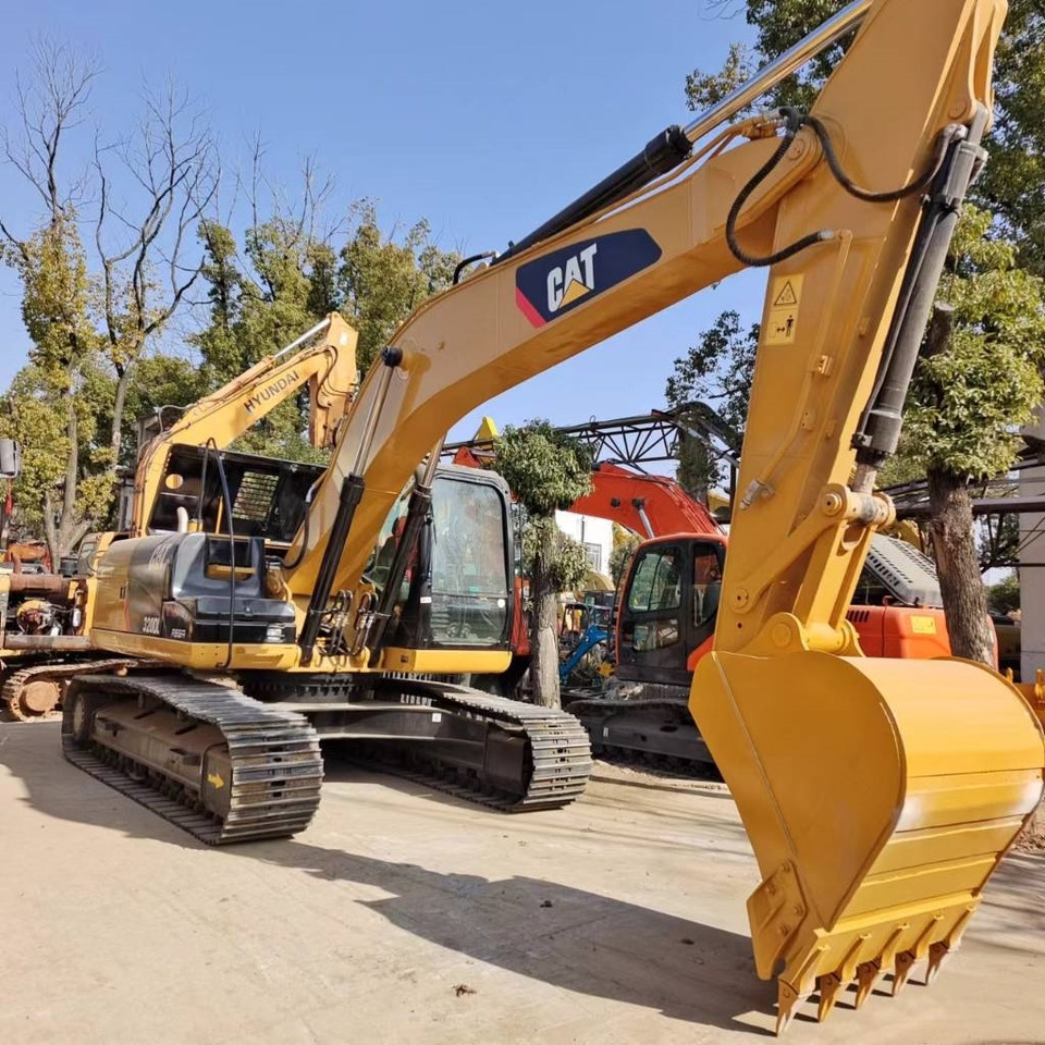 CAT 320 D L - Bager guseničar: slika 5 CAT 320 D L - Bager guseničar: slika 5