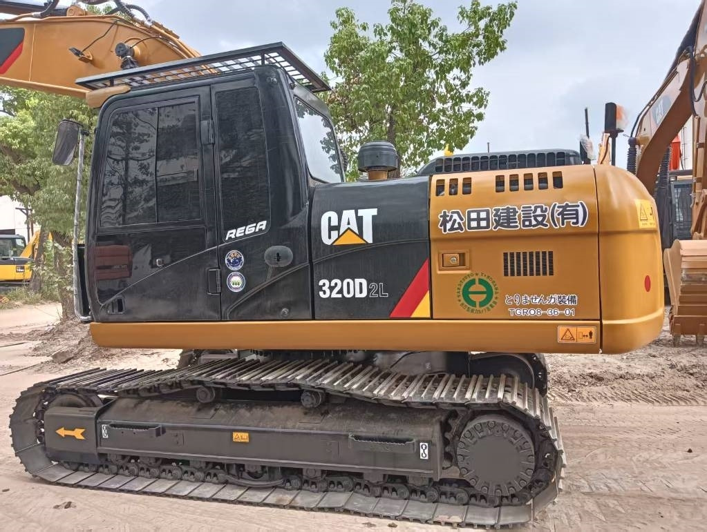CAT 320 D2 - Bager guseničar: slika 5 CAT 320 D2 - Bager guseničar: slika 5