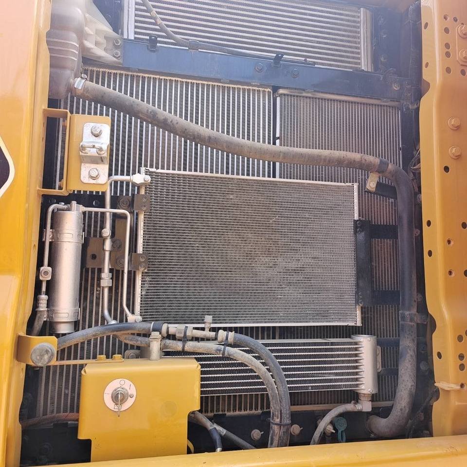 CAT 320 GC - Bager guseničar: slika 4 CAT 320 GC - Bager guseničar: slika 4