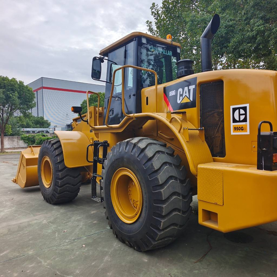 CAT 950GC - Utovarivač točkaš: slika 4 CAT 950GC - Utovarivač točkaš: slika 4