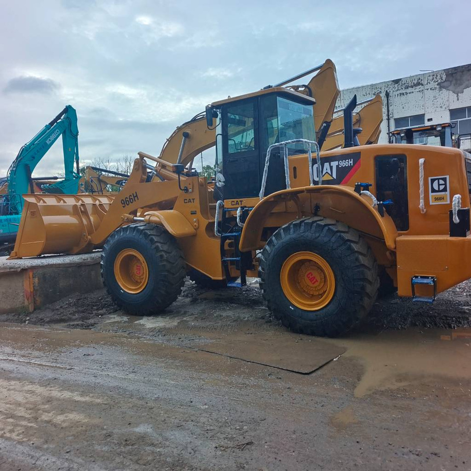 CAT 966 H - Utovarivač točkaš: slika 3 CAT 966 H - Utovarivač točkaš: slika 3