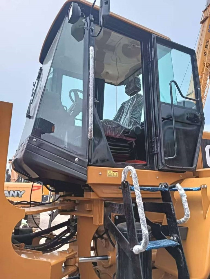 CAT 966 H - Utovarivač točkaš: slika 5 CAT 966 H - Utovarivač točkaš: slika 5
