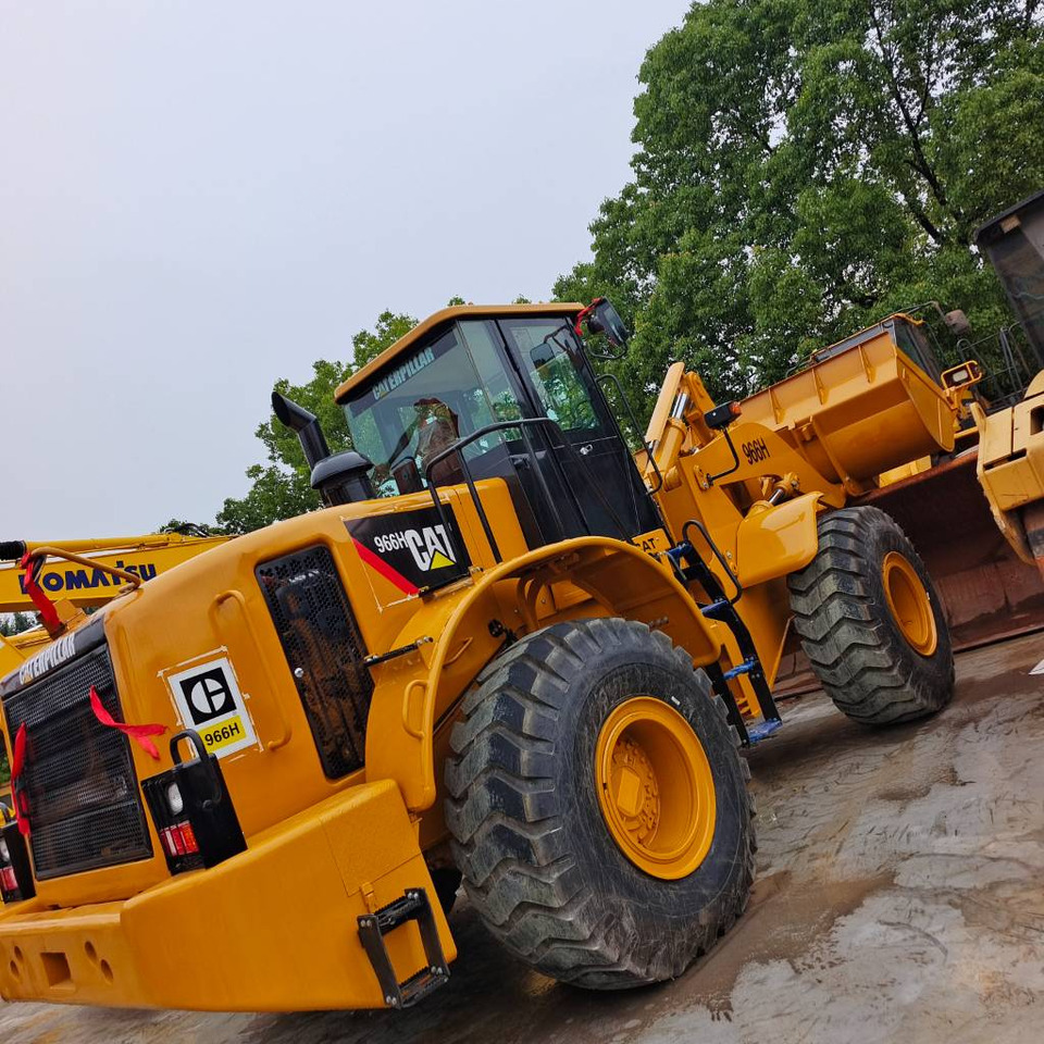 CAT 966 H - Utovarivač točkaš: slika 5 CAT 966 H - Utovarivač točkaš: slika 5