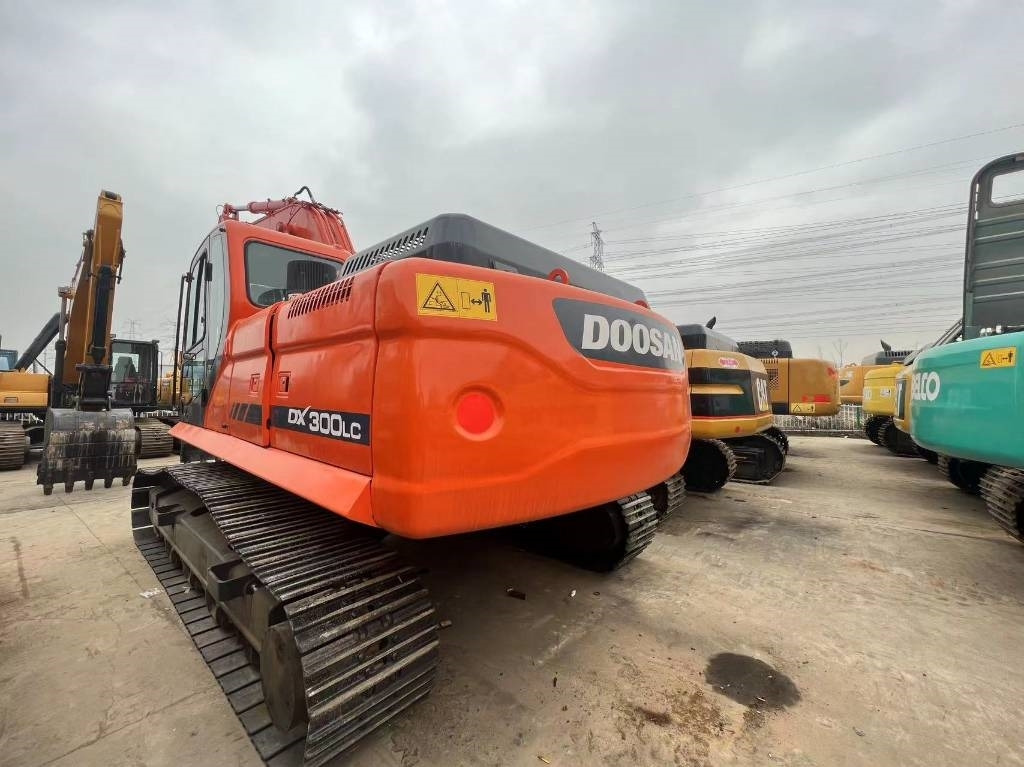 Doosan DOOOSAN DX300 - Bager guseničar: slika 3 Doosan DOOOSAN DX300 - Bager guseničar: slika 3