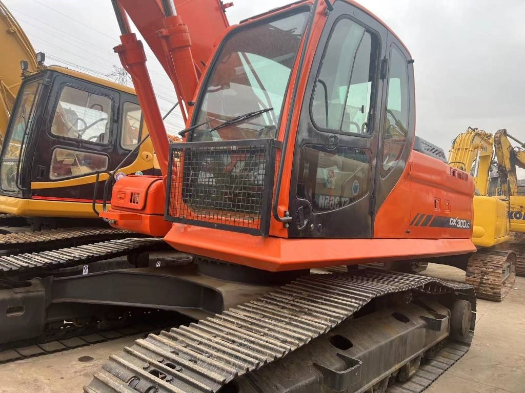 Doosan DOOOSAN DX300 - Bager guseničar: slika 2 Doosan DOOOSAN DX300 - Bager guseničar: slika 2