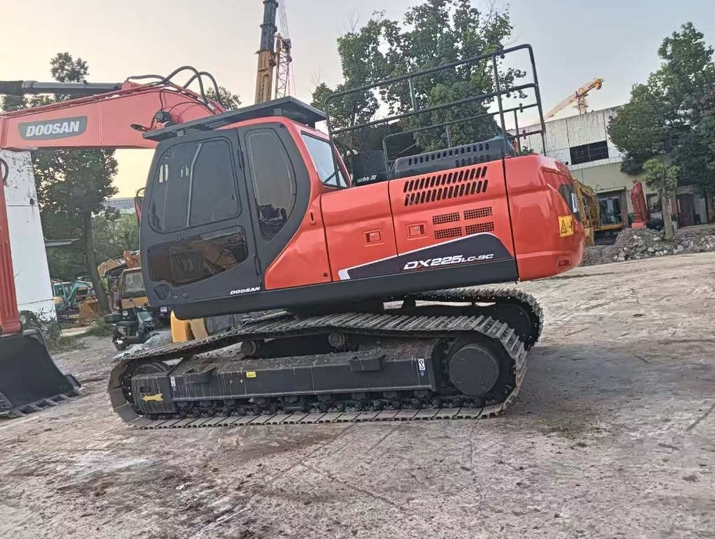 Doosan DX 225 LC - Bager guseničar: slika 4 Doosan DX 225 LC - Bager guseničar: slika 4