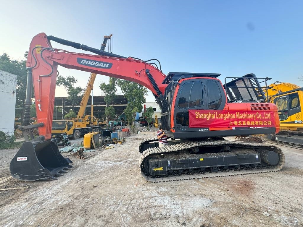 Doosan DX 225 LC - Bager guseničar: slika 2 Doosan DX 225 LC - Bager guseničar: slika 2