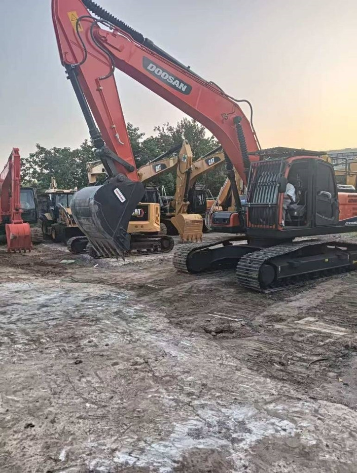 Doosan DX 225 LC - Bager guseničar: slika 3 Doosan DX 225 LC - Bager guseničar: slika 3