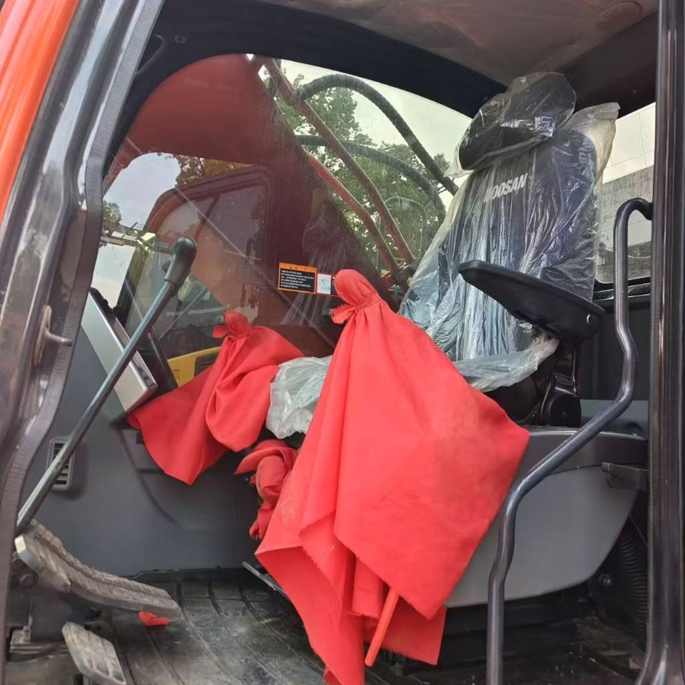 Doosan DX 300 - Bager guseničar: slika 5 Doosan DX 300 - Bager guseničar: slika 5
