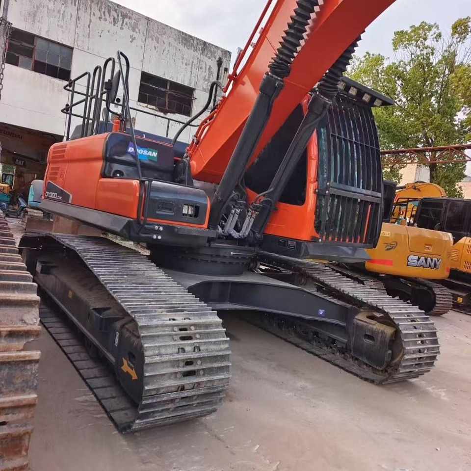 Lizing  Doosan DX 300 Doosan DX 300: slika 8
