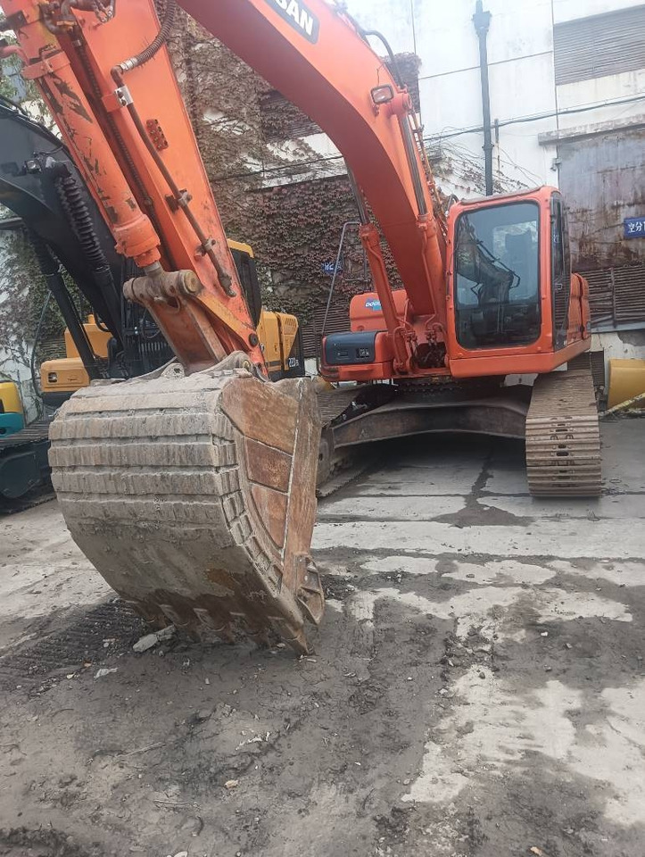 Doosan DX 300 LCA ORIGINAL COLOR - Bager guseničar: slika 1 Doosan DX 300 LCA ORIGINAL COLOR - Bager guseničar: slika 1